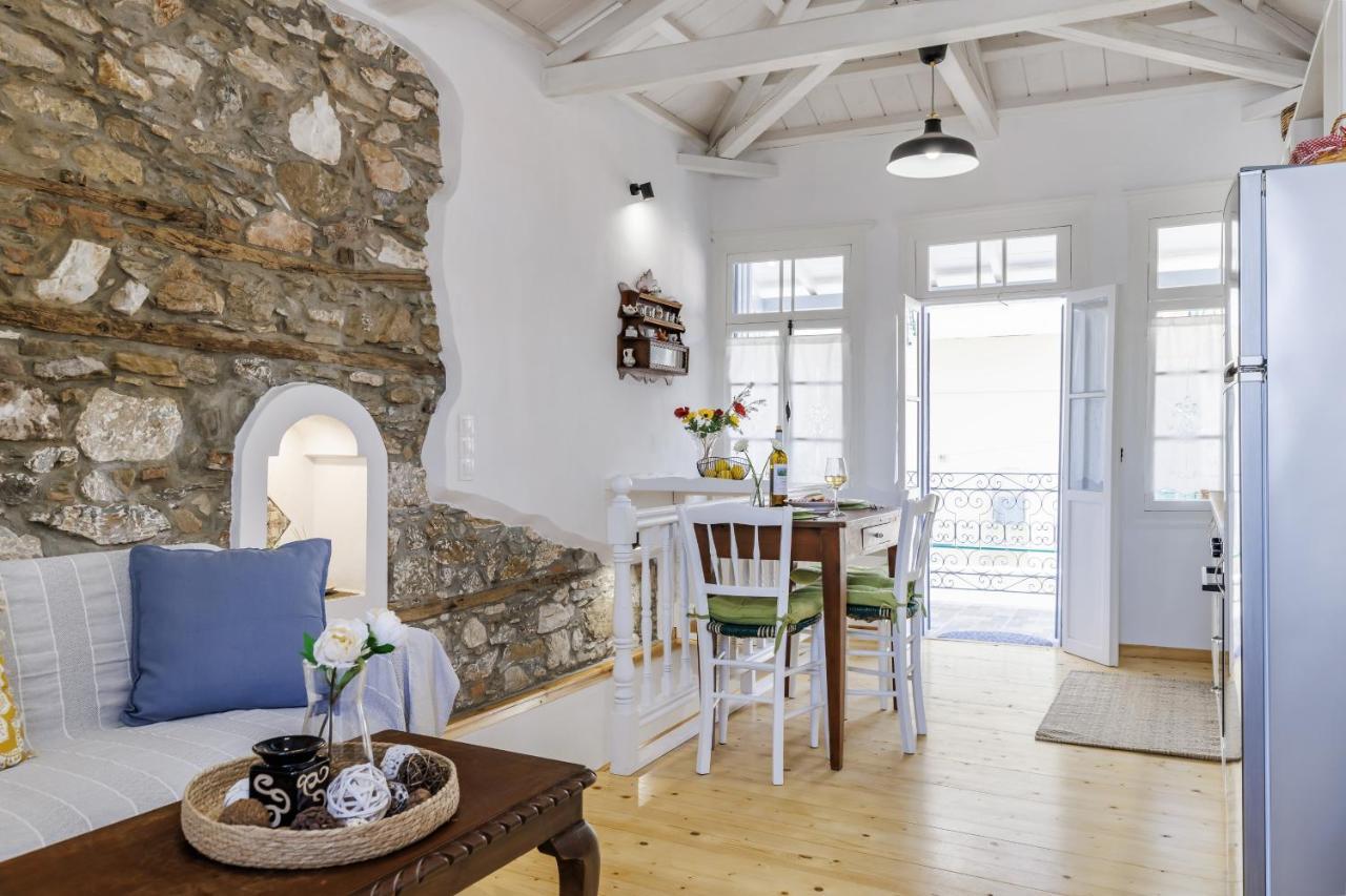 Aikaterini'S House Apartment Skopelos Town Bagian luar foto
