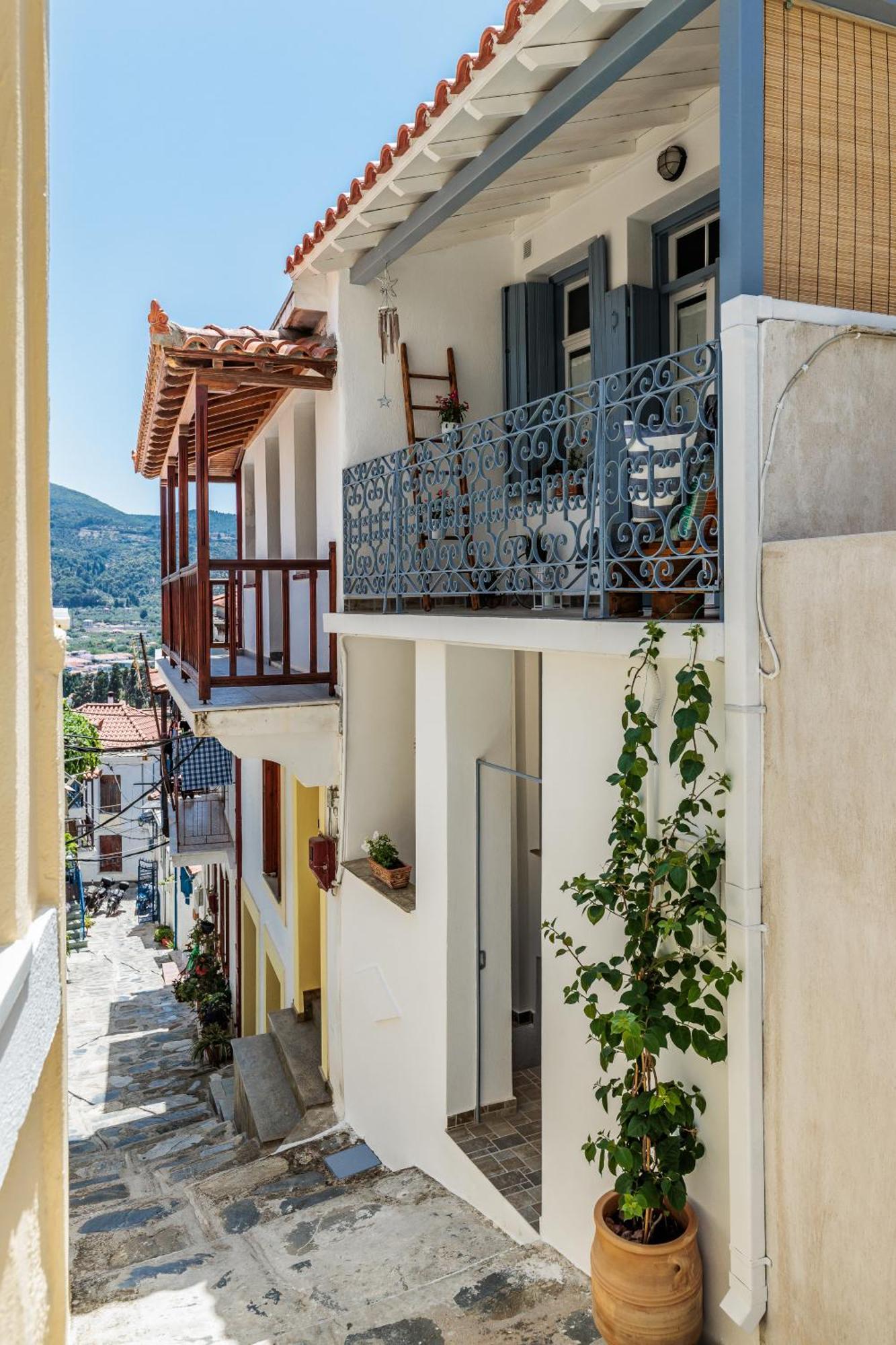 Aikaterini'S House Apartment Skopelos Town Bagian luar foto