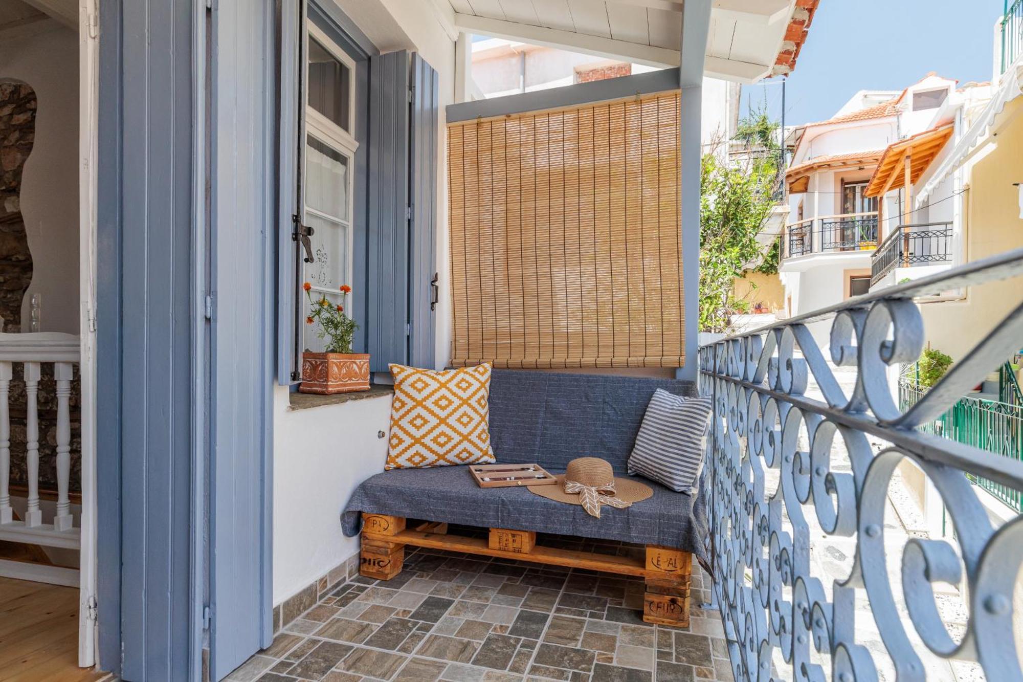 Aikaterini'S House Apartment Skopelos Town Bagian luar foto